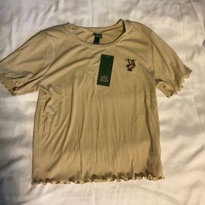 Wild Fable Beige short sleeve top- Medium and beige in color